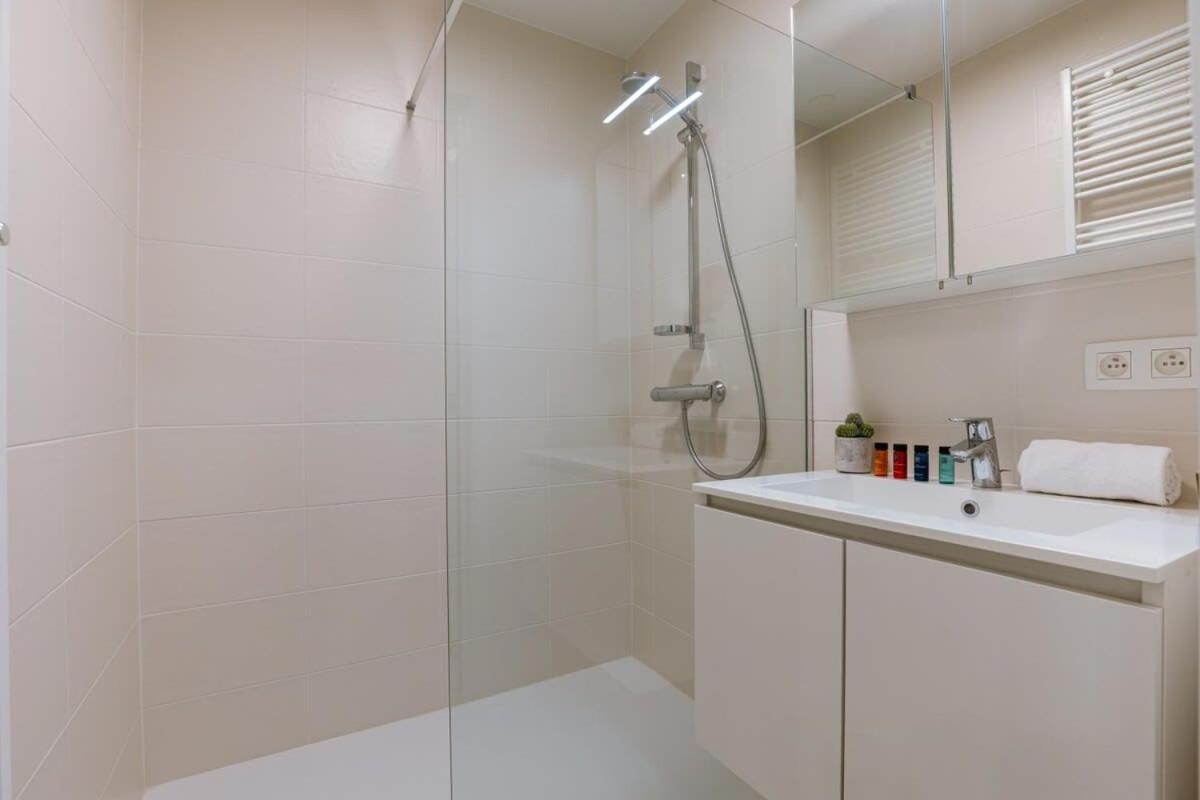 Huswell - Bright Apartment Only 5 Minutes From The Beach Миделкерк Экстерьер фото
